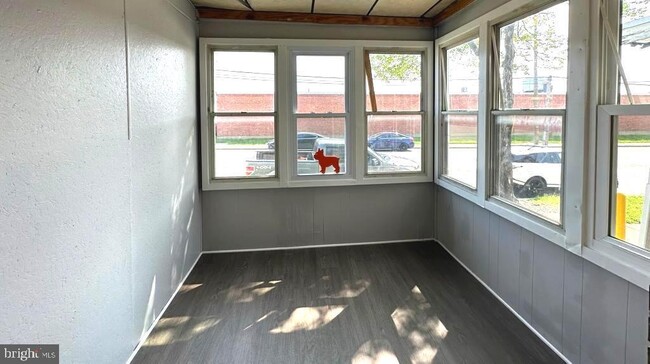 Building Photo - 306 N Franklintown Rd