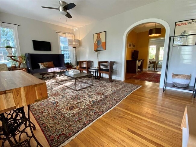 Building Photo - 1707 Newfield Ln