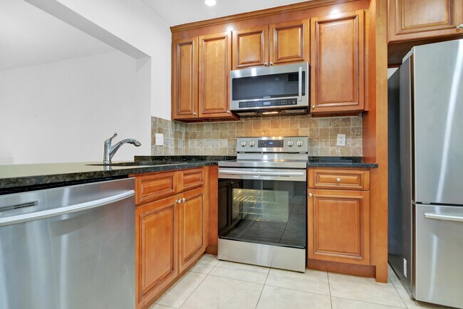 Foto del edificio - 1252 S Military Trail