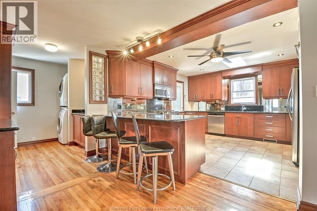 Building Photo - 2525 Windermere Rd