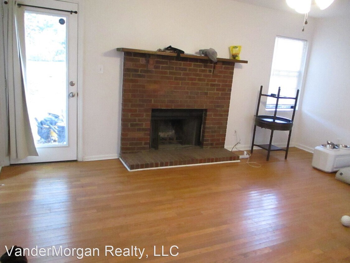 Primary Photo - 3 br, 2 bath House - 350 Marshall St