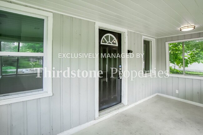 Foto del edificio - 3032 W 5th St