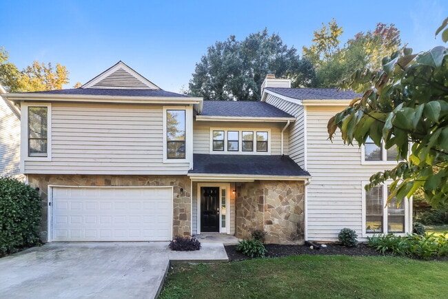 Building Photo - 20 Briar Gate Ln