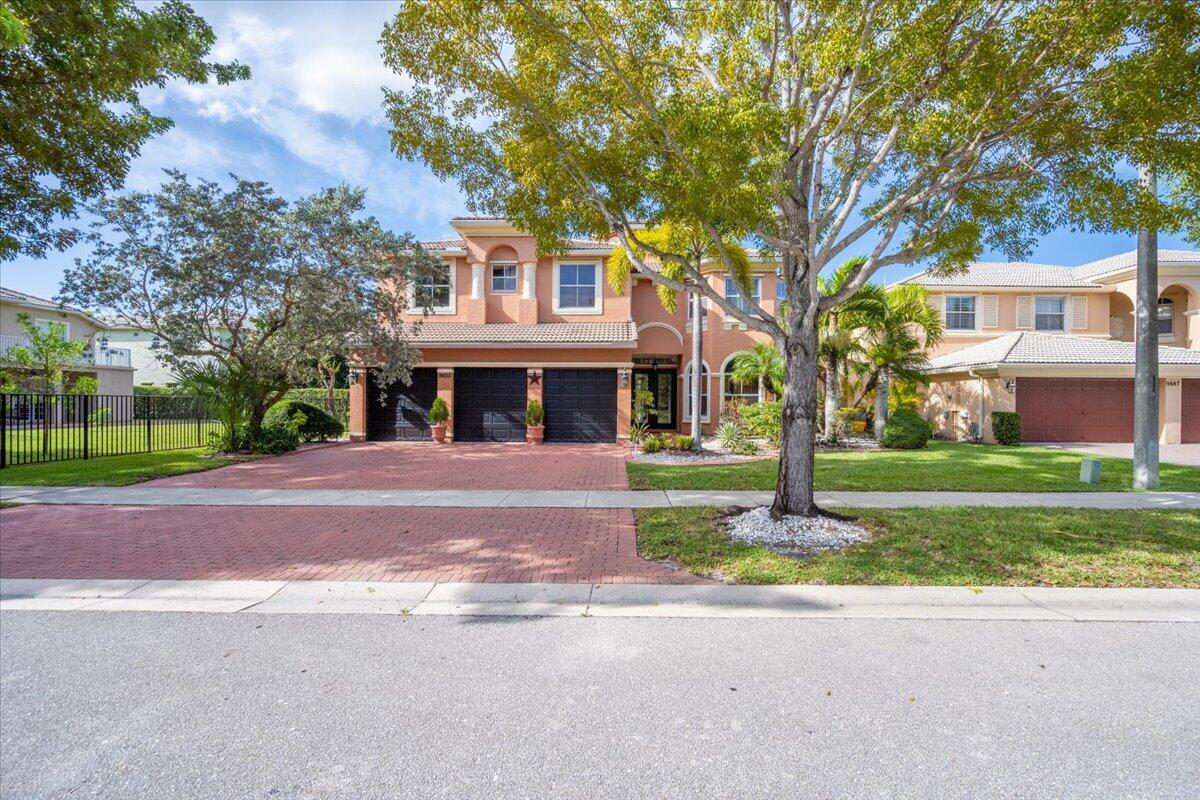 Foto principal - 9655 Shepard Pl