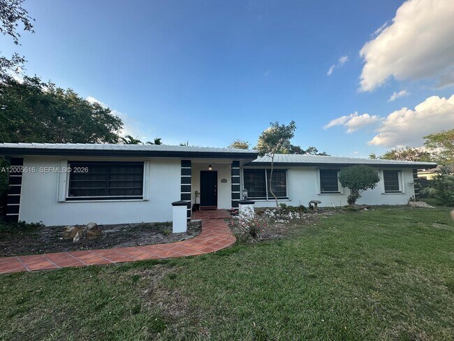 Foto del edificio - 7625 SW 180th Terrace
