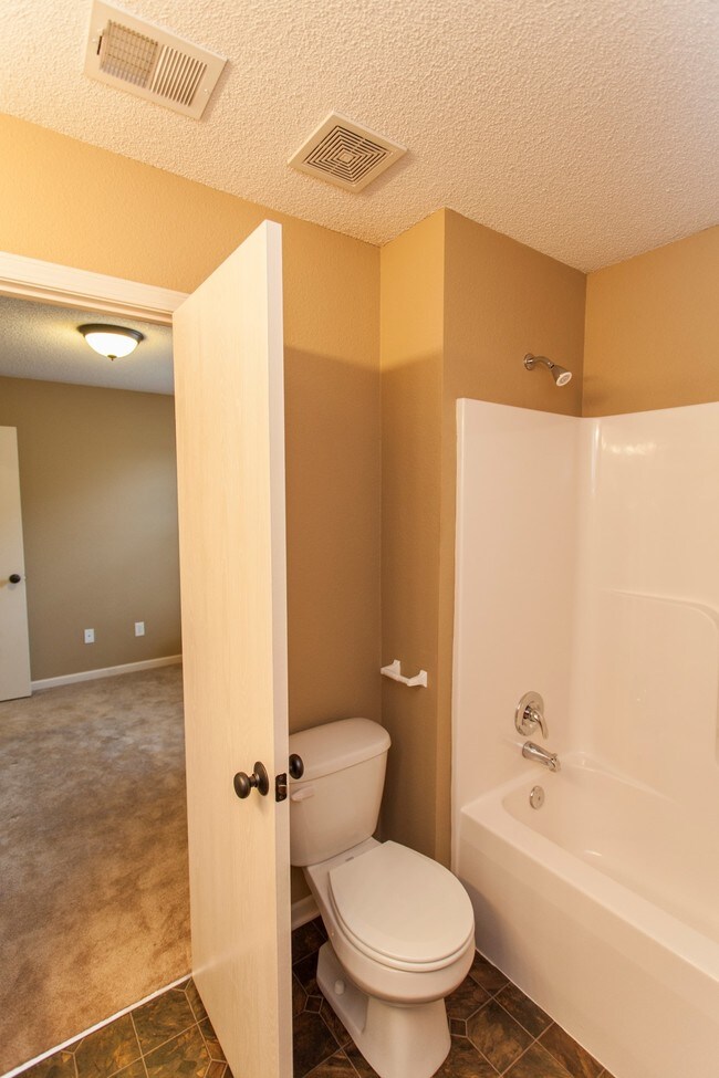 Bennington Park Townhomes Rentals Kansas City, MO