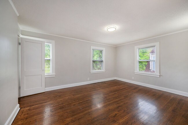 Foto del edificio - 2BR/1BA Unit in Heart of KC!