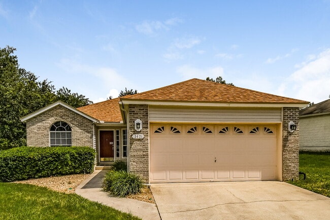 Building Photo - 3401 Millcrest Dr