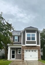 Building Photo - 621 Finnegan Ln