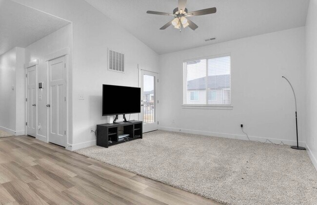 Foto del edificio - 1094 3980 W