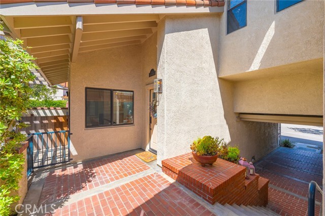 Building Photo - 4 Santa Cruz Ct