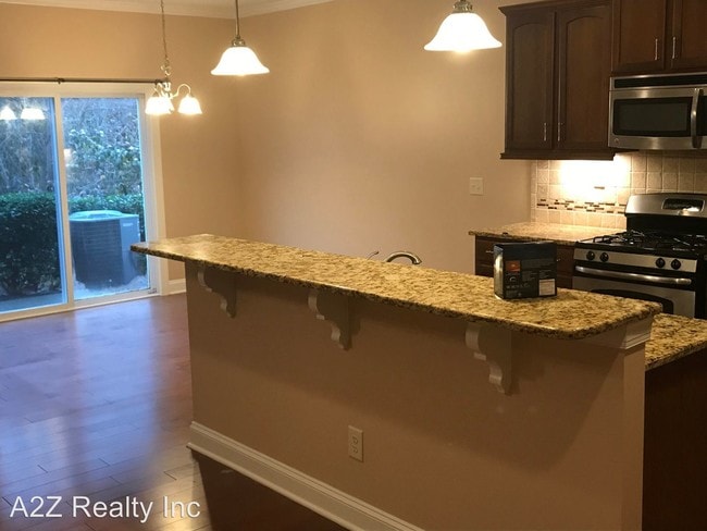 Building Photo - 3 br, 2.5 bath House - 251 Lexes Trail