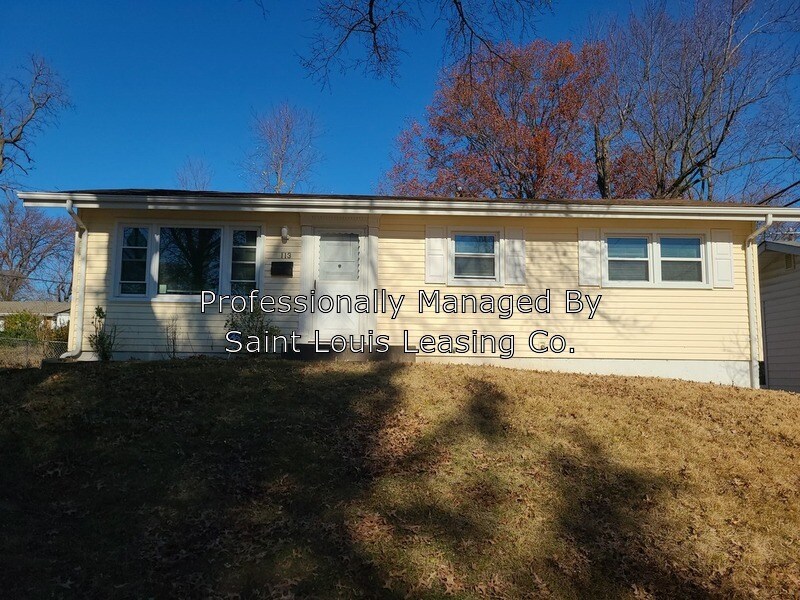 Primary Photo - 113 Bayview Dr