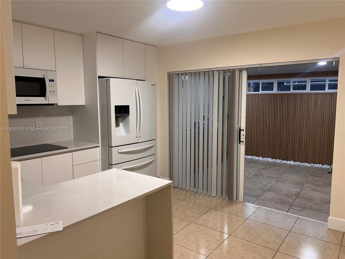 Foto principal - 200 SW 113th Ave