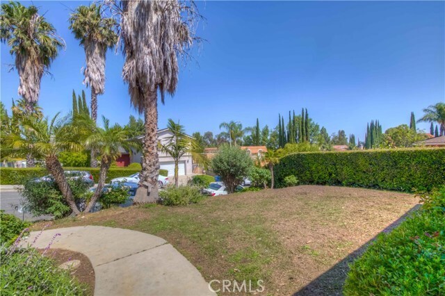 Building Photo - 12577 Byron Ave