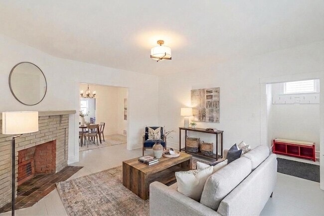 Foto del edificio - 306 Brown St