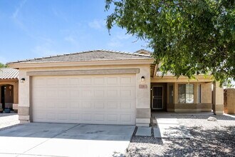 Building Photo - 15 E Coral Bean Dr