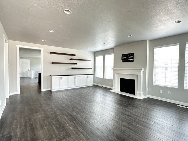 Foto del edificio - Amazing Home Available in the Heart of Highland UT!