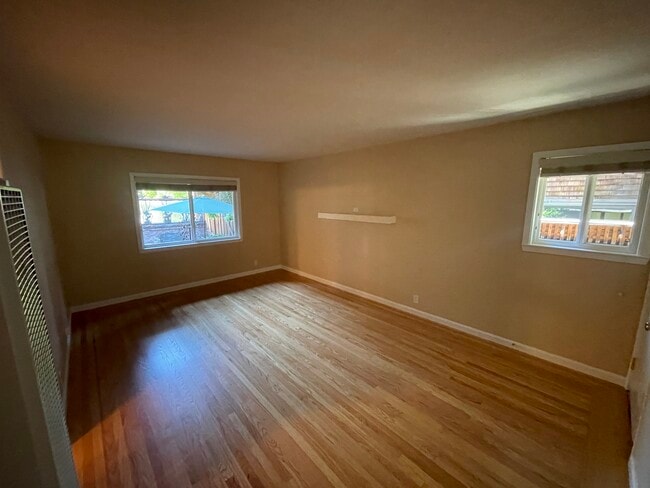 Living Room - 171 Bryant St