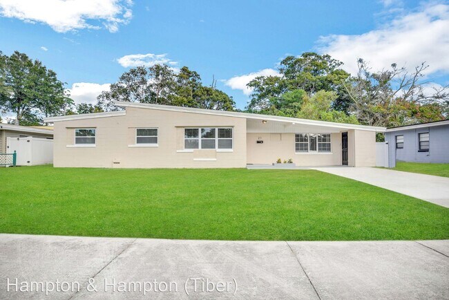 Building Photo - 5 br, 2 bath House - 21 REDWOOD DRIVE