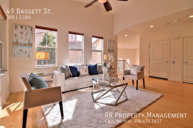 Foto del edificio - Beautiful Townhome in Downtown San Jose!