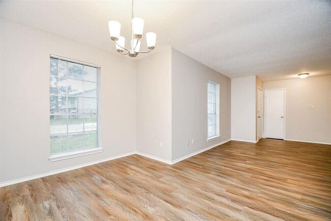 Building Photo - 11222 Broadsweep Dr