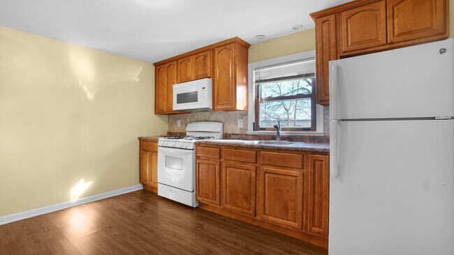 Foto del edificio - 727 Jaques Ave