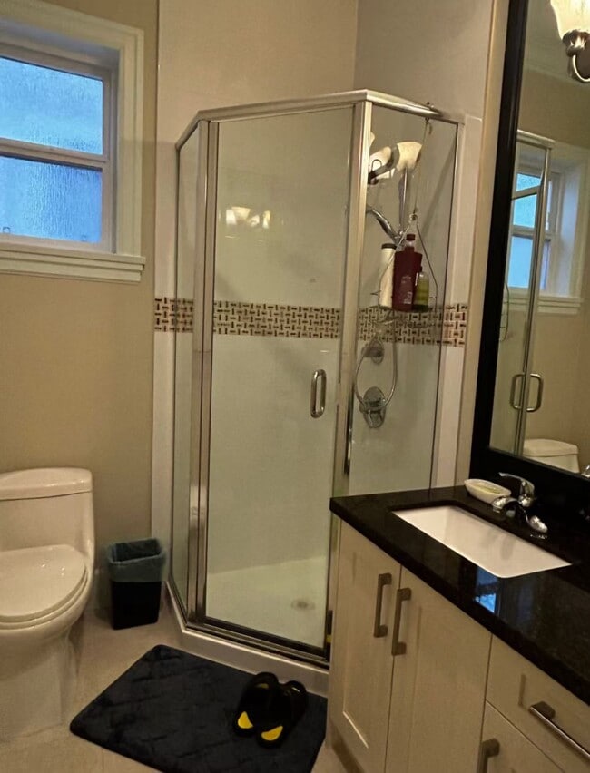 Photo du bâtiment - 14466 17 Av