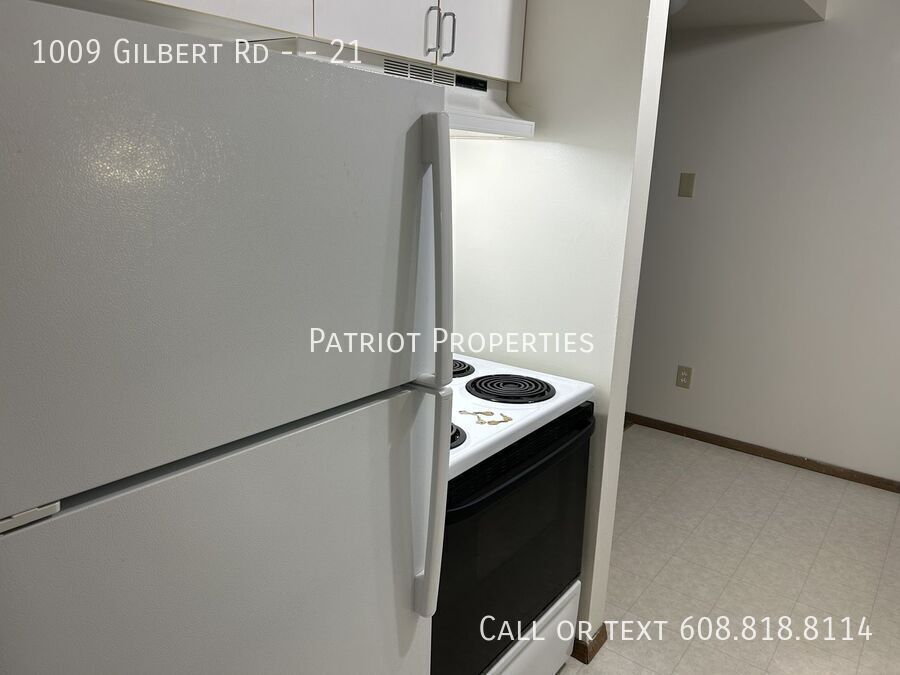 Foto principal - 1 bed/1 bath apartment in Madison, WI!