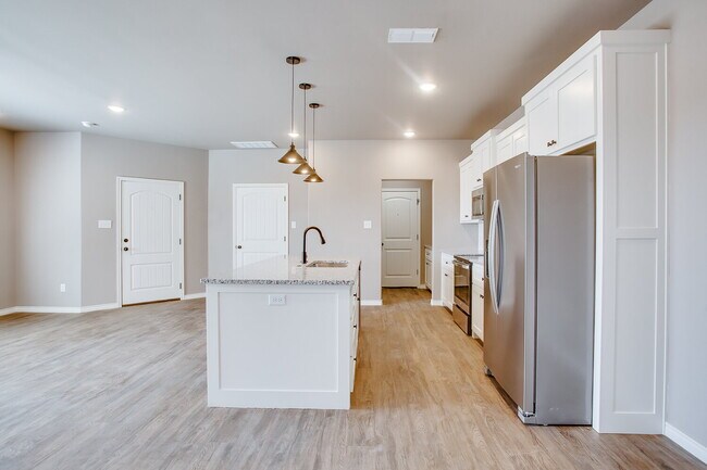 Foto del edificio - Like-New Construction 3/2/2 in Shallowater!