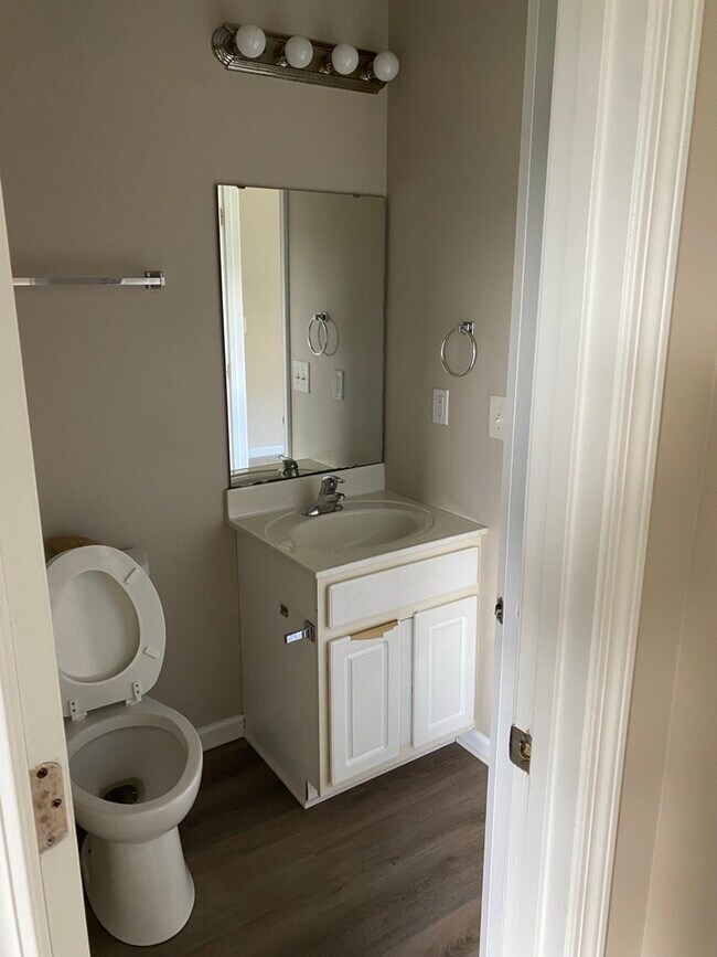 Foto del edificio - 501 Scarlet Sage Ln