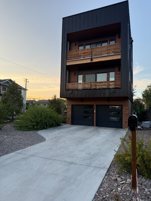 Foto del edificio - 680 S Johnson St