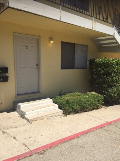 Primary Photo - 944 West St