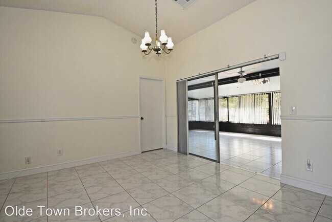 Foto del edificio - 4 br, 2 bath House - 3707 Valencia Grove Ln.