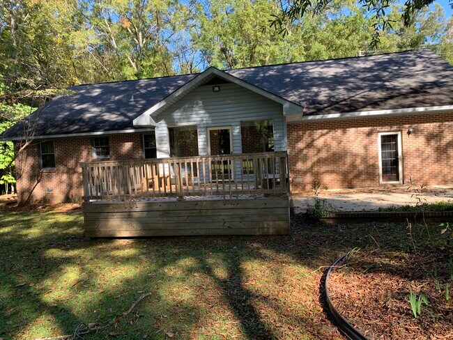 Building Photo - 13 Coosa St