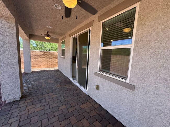 Foto del edificio - Beautiful 3-Bedroom Richmond American Home...