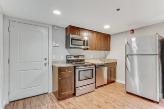 Building Photo - 1623 Willington St