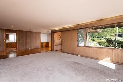 Building Photo - 3530 Manoa Rd