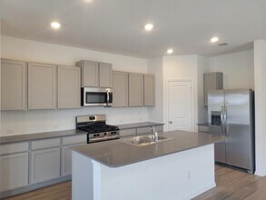 Building Photo - 2516 Four Waters Lp