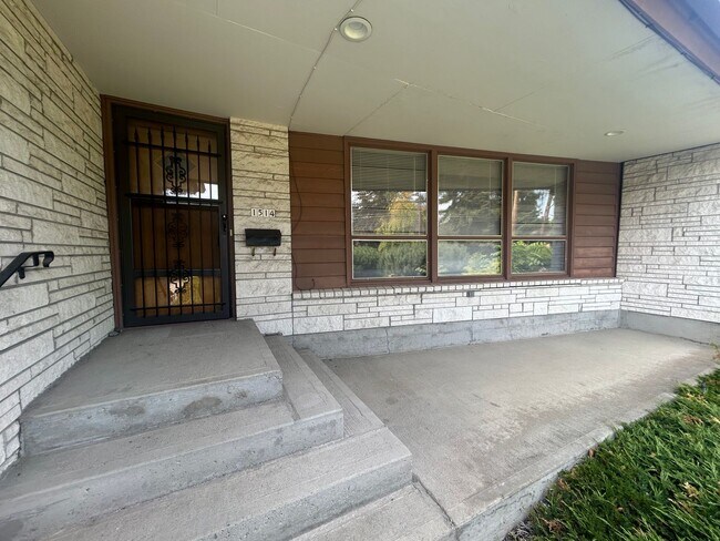 Foto del edificio - 1512-1514 S Division St