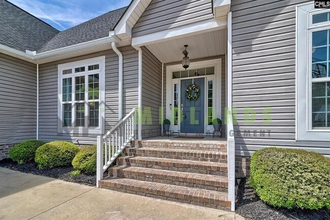 Building Photo - 73 Middleton Dr