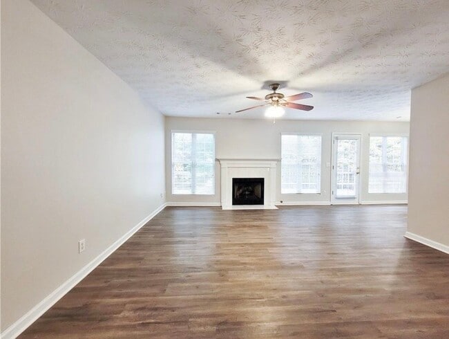 Photo - 3035 Arden Ridge Dr House