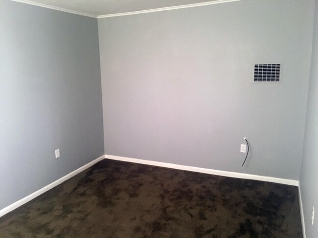 Living room - 1113 Prescott Ave