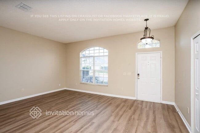 Foto del edificio - 2005 Dumont Dr