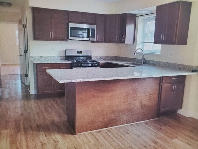 Building Photo - 8147 Enger Ln