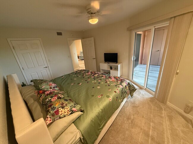Foto del edificio - 12212 N Paradise Village Pky S