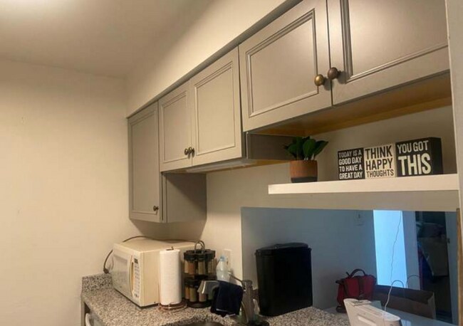 Foto del edificio - 9 Clinton Ct