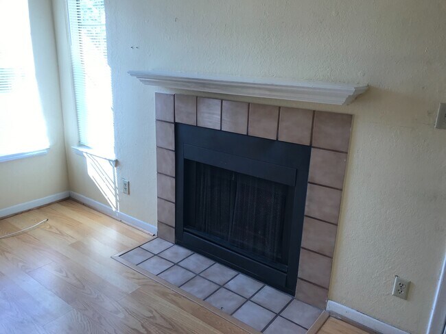 Building Photo - 4301 Lizshire Lane #C-203 C