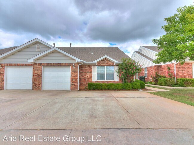 Foto del edificio - 3 br, 2 bath House - 2004 24th Ave. SE