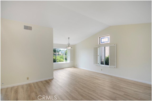 Building Photo - 27571 Chantada